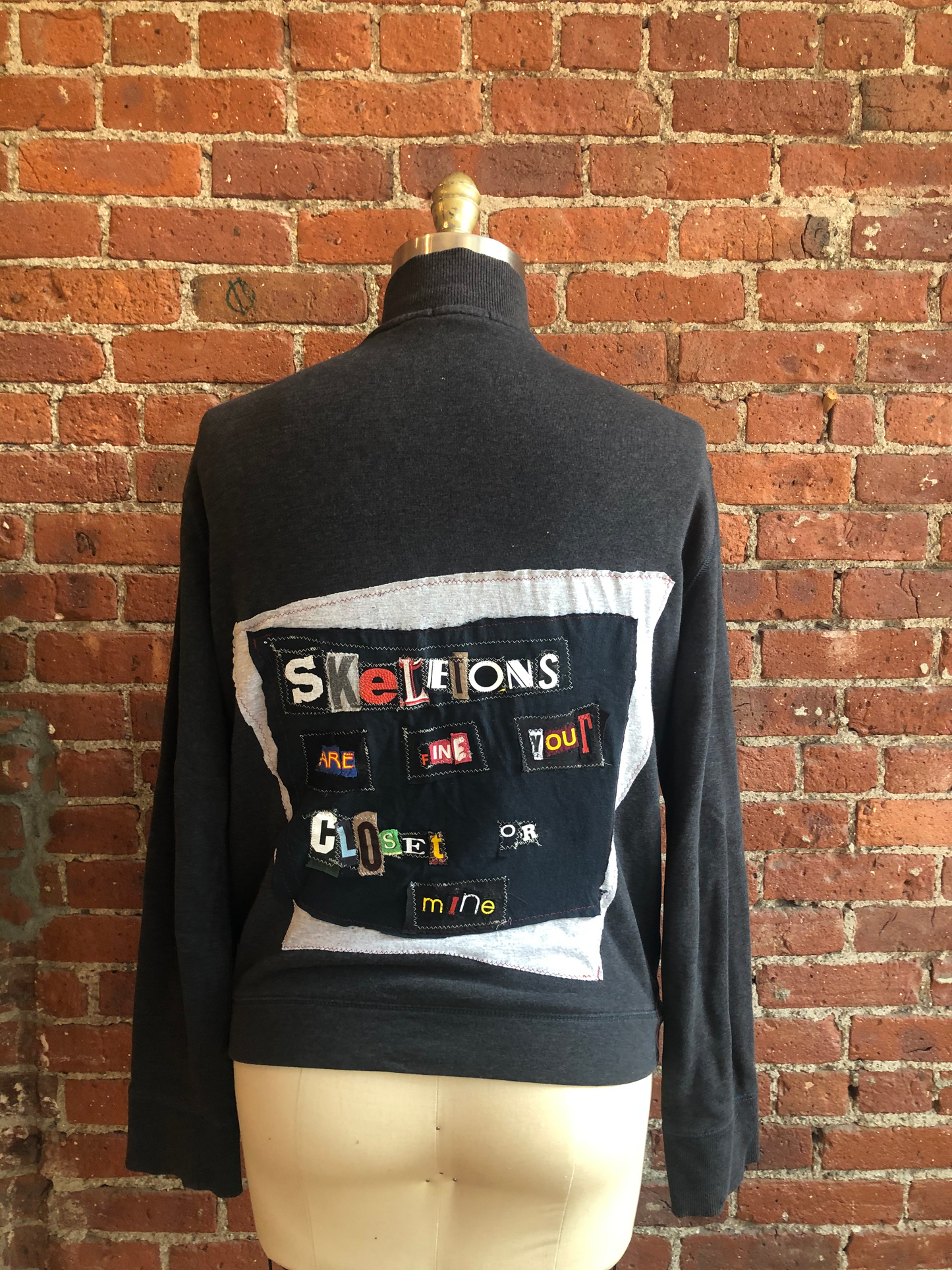 Skeleton zip 3